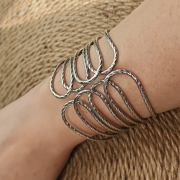 Bracelet bundle - Picture 2 of 3